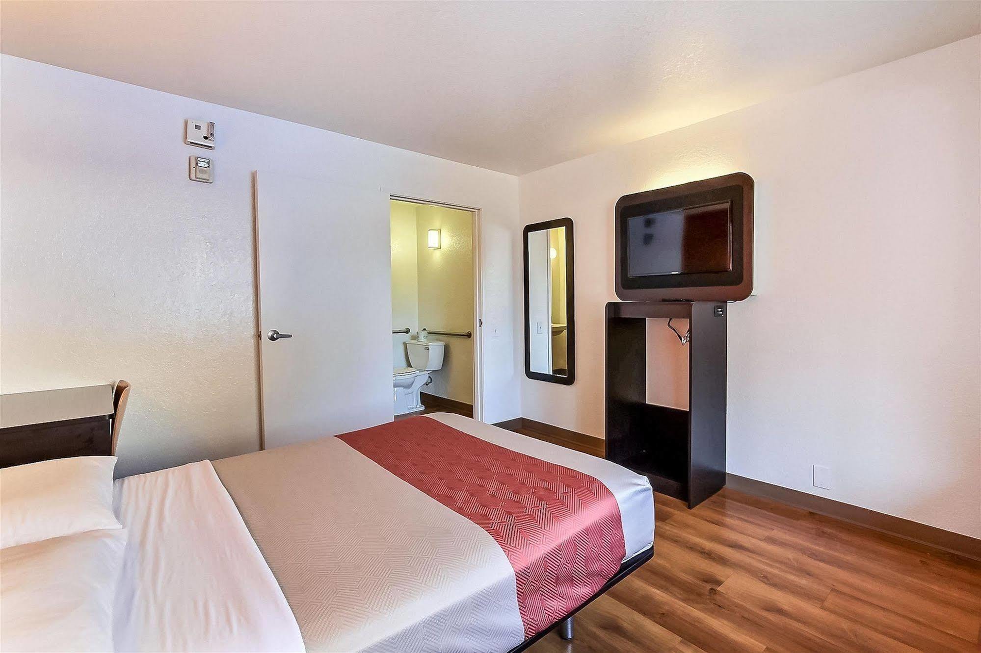 Park Inn By Radisson, San José Extérieur photo
